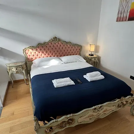 Bb Savona Centro Milán