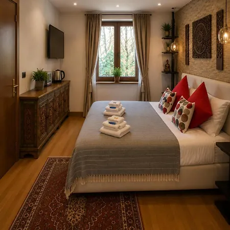 Bed & Breakfast Bb Savona Centro *